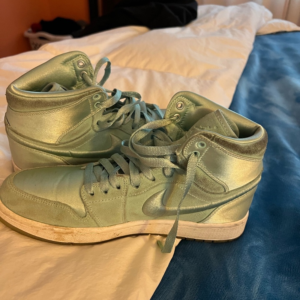 Jordan Women's Mint Green High-Top Sneakers
